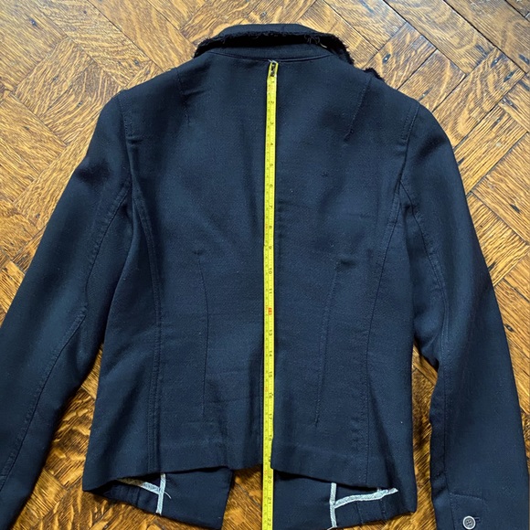 Banana Republic Black Wool Blazer - Size 0 - Picture 14 of 15